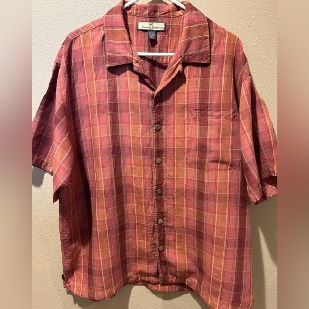 Mens‎ Tommy Bahama shirt